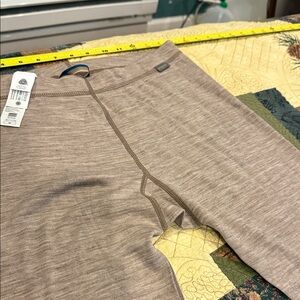 Women’s Brown 100% merino base layer.